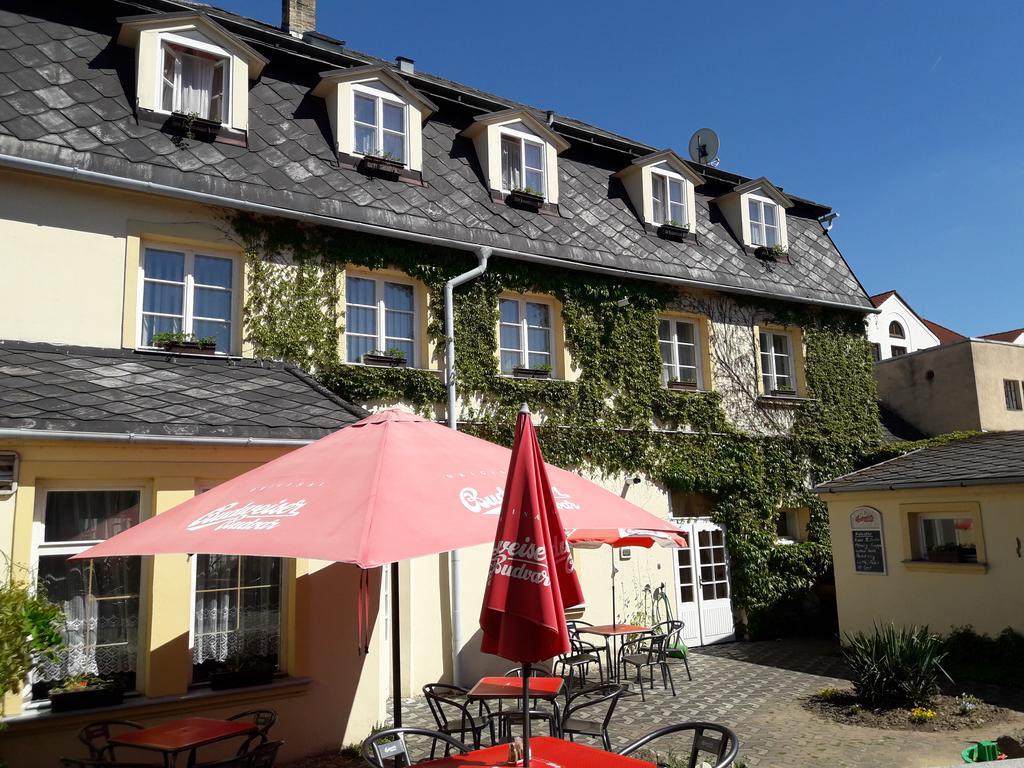 Hotel Alster Jevíčko Kültér fotó